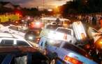 100_car_pileup.jpg
