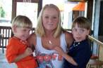 Hooters kids.jpg