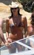 elle_macpherson_bikini_pictures_4_big.jpg