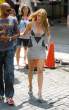 blake_lively_legs_5_big.jpg