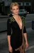 t2sc8-sd-amy-smart-04.jpg