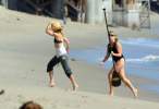 kate_hudson_surf_8_big.jpg