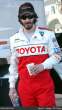 keanu-reeves-2009-toyota-procelebrity-race-1ARGEF.jpg