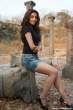 Tanushree Dutta-newhot05.jpg