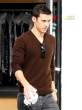milo-ventimiglia-dry-cleaners-04.0.0.0x0.660x876.jpeg