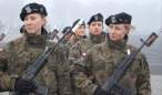 military_woman_poland_army_000011.png_530.jpg