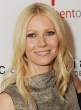 Gwyneth_Paltrow_2nd_Annual_Bent_on_Learning_Benefit_in_NY_April_28_2010_04_122_426lo.jpg