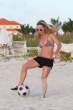 taryn_manning_bikini_pictures_6.jpg