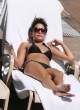 47661_vanessa_hudgens_paparazzi05_123_99lo.jpg