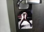Hilarious-Hotel-Do-Not-Disturb-Signs_4.jpg