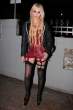taylor_momsen_red_garter_3.jpg