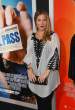 ChristinaApplegateLAPremiereofWarnerBrosHallPass23Feb2011_009.jpg