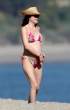 Selma_Blair_at_the_beach_in_Malibu_19.jpg
