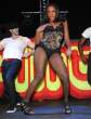 MCFan_for_celeblounge22-12-2010 00-00_06.jpg