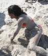 AlexandraBurkeBikiniMiamiBeachMAR_7_2011HQx9382.jpg