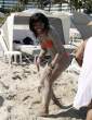 AlexandraBurkeBikiniMiamiBeachMAR_7_2011HQx9384.jpg