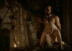 emilia-clarke-topless-sex-scene-in-game-of-thrones-9037-3.jpg