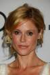 890277454_JulieBowen_AudiDavidYurmanKickOffEmmyWeek2011_LA_110911_005_122_22lo.JPG