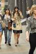 Zooey Deschanel walks to ABC studios592lo.jpg