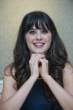 Zooey_Deschanel_at_a_photocall_athe_Four_Seasons_hotel_in_Los_Angeles_48260.jpg