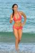 leilani-dowding-red-bikini-miami-03-480x720.jpg