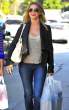00003_JulianneHough_Brentwood_261011_014_122_376lo.jpg