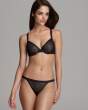 fernanda_prada_lingerie_2.jpg