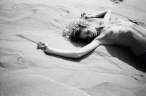 ErinHeatherton-CraigKadelPhotoshootforVogueItalia-Dec200727.jpg