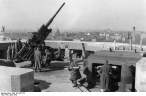 Bundesarchiv_Bild_183-H27779,_Berlin,_Flakturm_am_Zoo.jpg