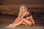 MichelleMarshBeachBabeFox4.jpg