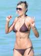 rita-rusic-maroon-bikini-miami-01-435x580.jpg