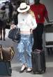 dakota_fanning_loose_jeans_8.jpg