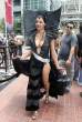 adrianne_curry_more_comic_cn_2.jpg