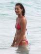 paulina_porizkova_bikini_summer_6.jpg