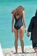 dayana_mendoza_swimsuit6778_6.jpg