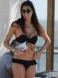 elisabetta-gregoraci-wears-a-black-bikini-on-a-beach-in-kenya-06-435x580.jpg