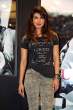 Priyanka-Chopra-Campaign-New-Collection-Of-Guess-26.JPG