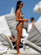 julia-pereira-tiny-bikini-in-miami-09-435x580.jpg