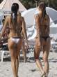 julia-pereira-and-olga-kent-bikini-together-on-the-beach-in-miami-05-435x580.jpg