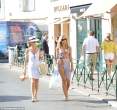 Kimberley_Garner_-_wearing_a_bikini_in_Saint-Tropez_7-28-14_0018.jpg