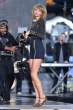 taylor-swift-performing-in-concert-at-good-morning-america-in-nyc_8.jpg