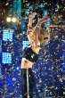 taylor-swift-at-new-year-s-eve-2015-in-nyc_7.jpg