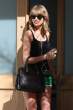 taylor-swift-at-her-mom-s-house-in-beverly-hills-_6.jpg