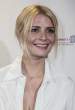 732098376_mischa_03_122_231lo.jpg